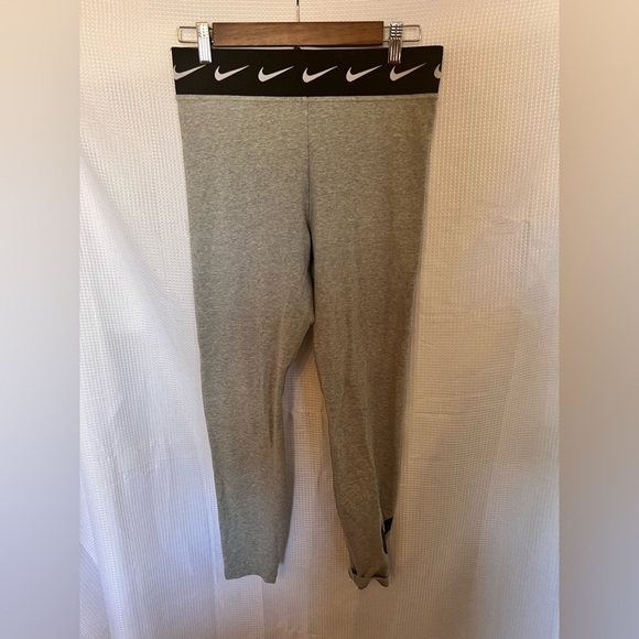 Large Nike Grey Leggings M - Picture 2 of 4